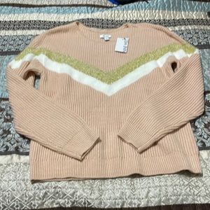 Beautiful crewneck sweater